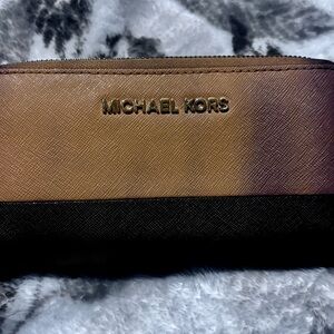 Michael Kors Two-Tone Brown and Black Zip Wallet/Pouch